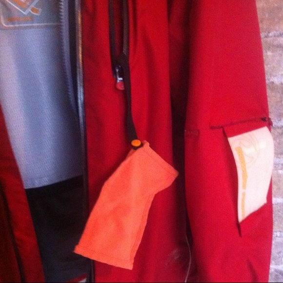 Women's 2pc Ripzone Snowboarding Jacket - Picture 6 of 8